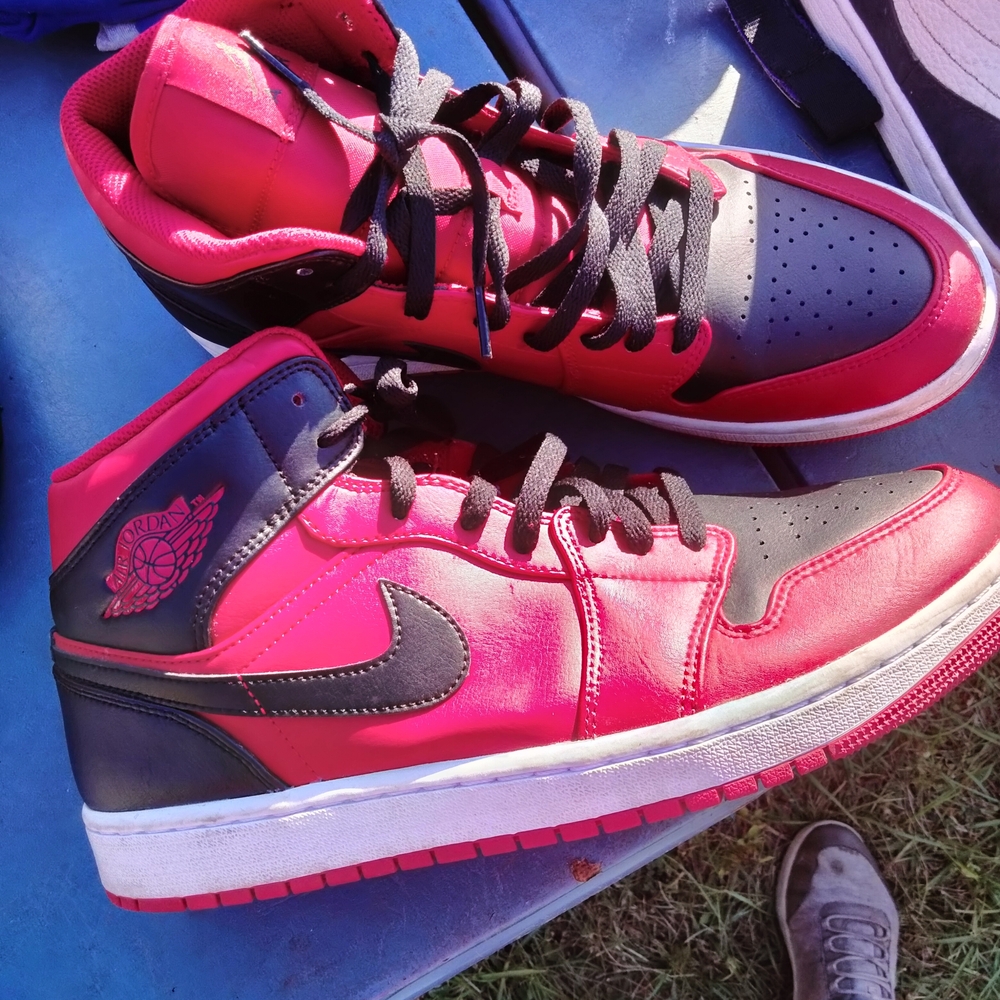 Nike Red and Black Athletic Shoes